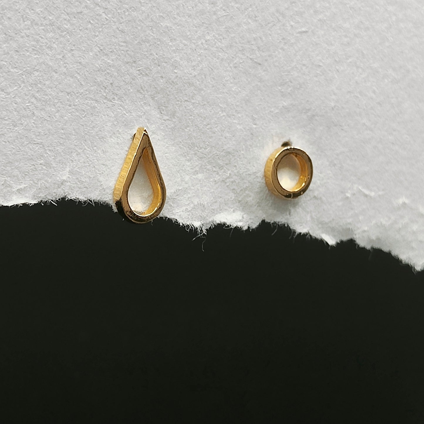 MINI DROP SILVER EARRINGS
