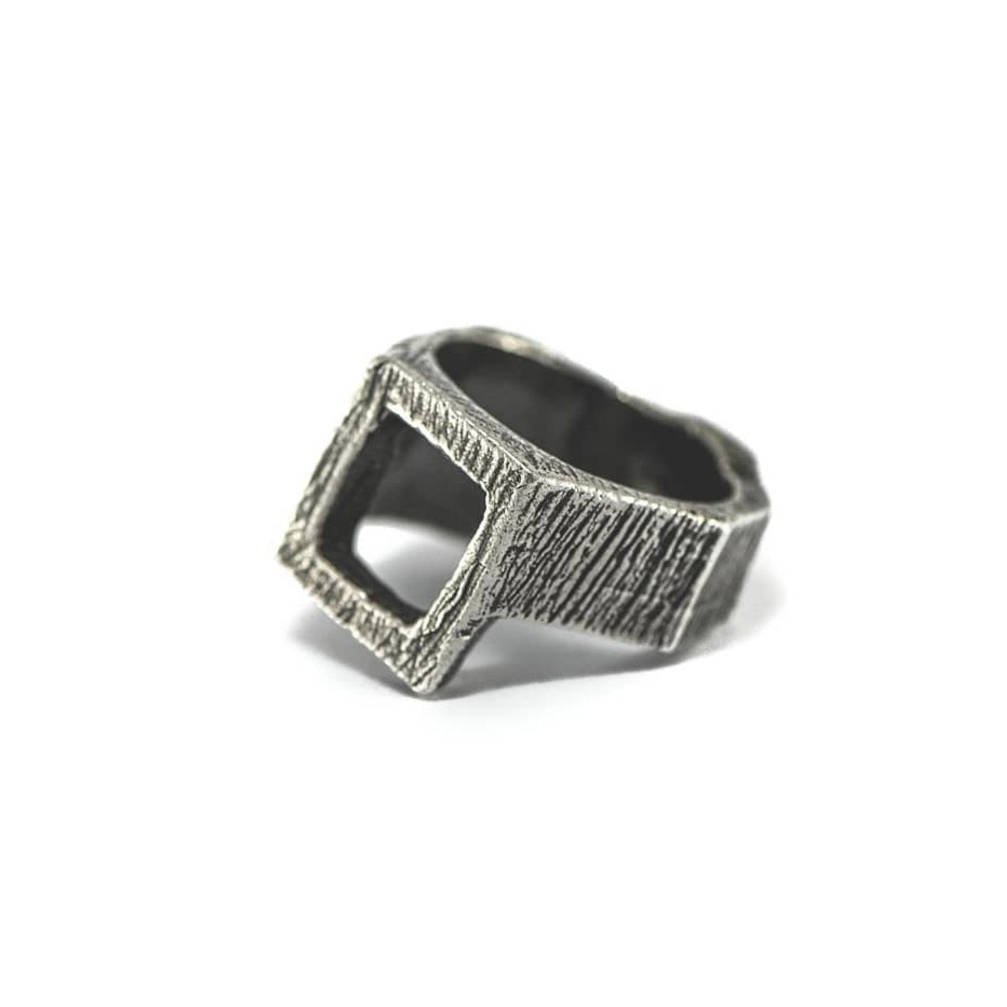 WINDOW SILVER RING
