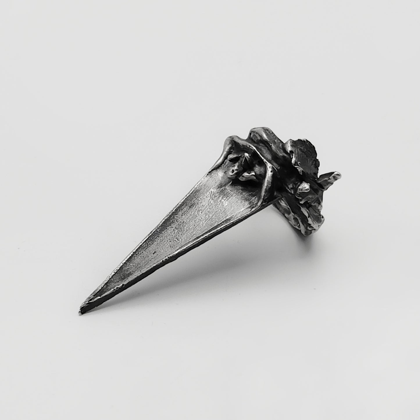WHITCH SILVER RING