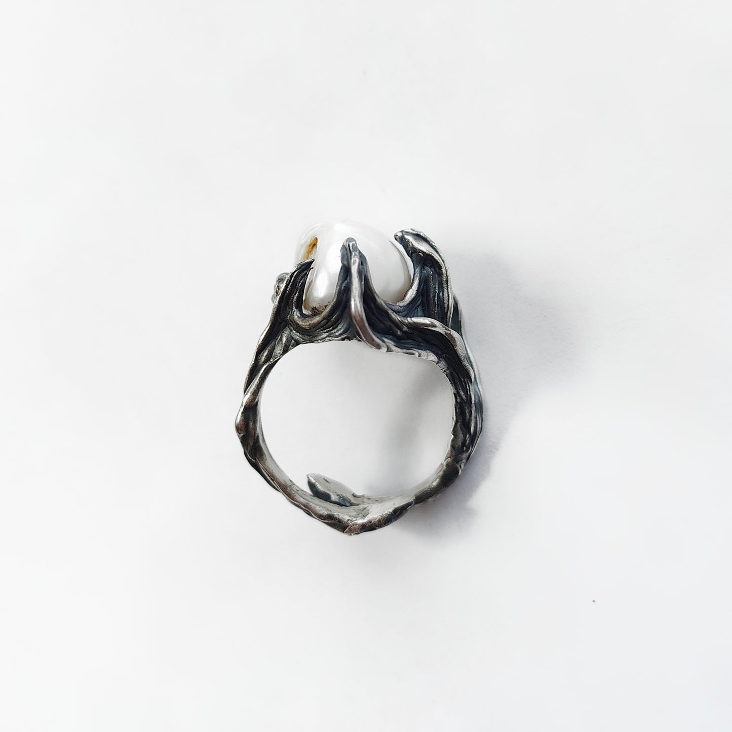 ONE-OFF PEARL SILVER RING