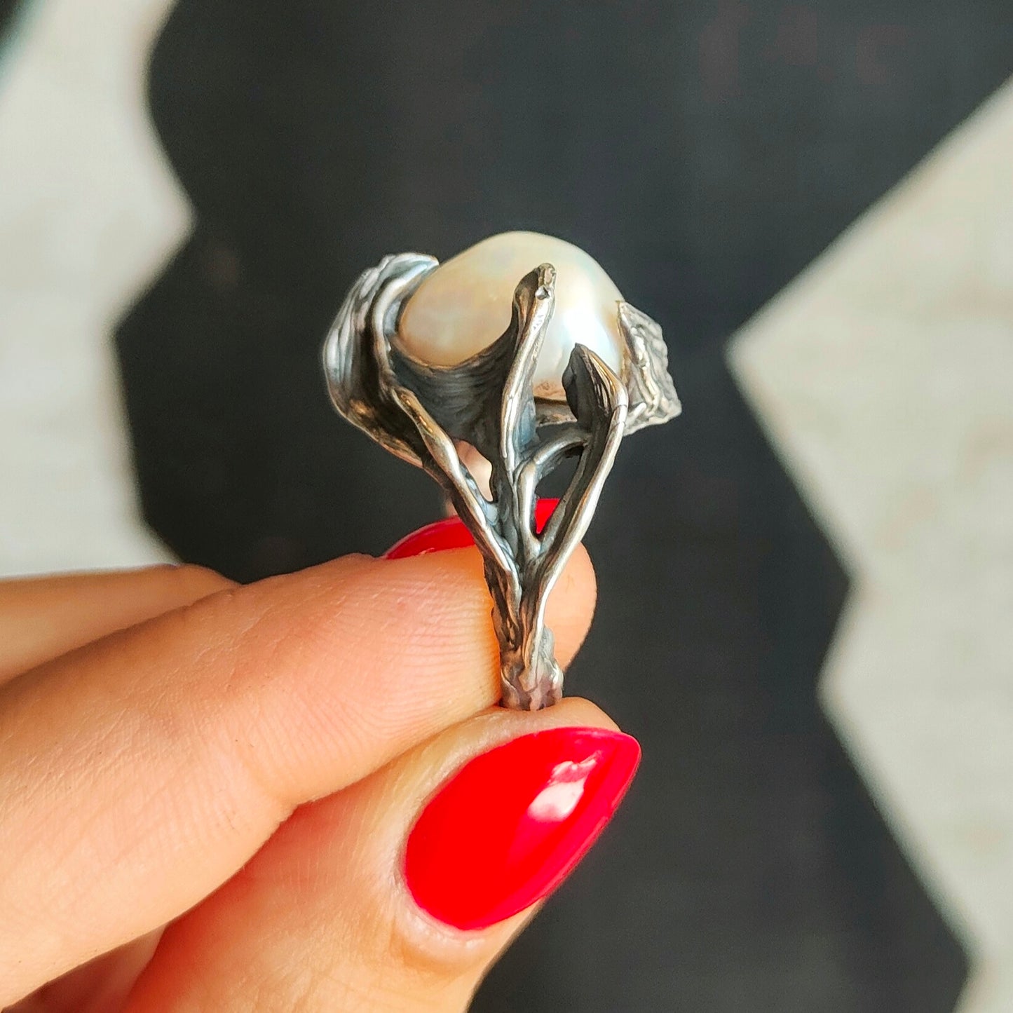 ONE-OFF PEARL SILVER RING