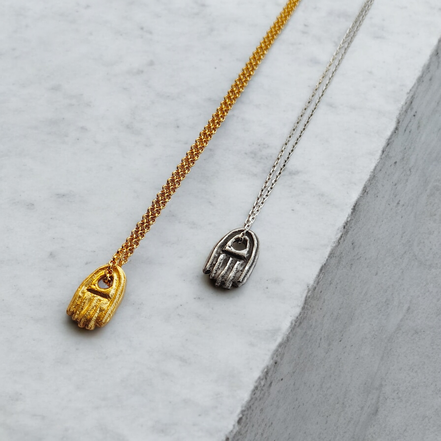 KHAMSA SILVER NECKLACE