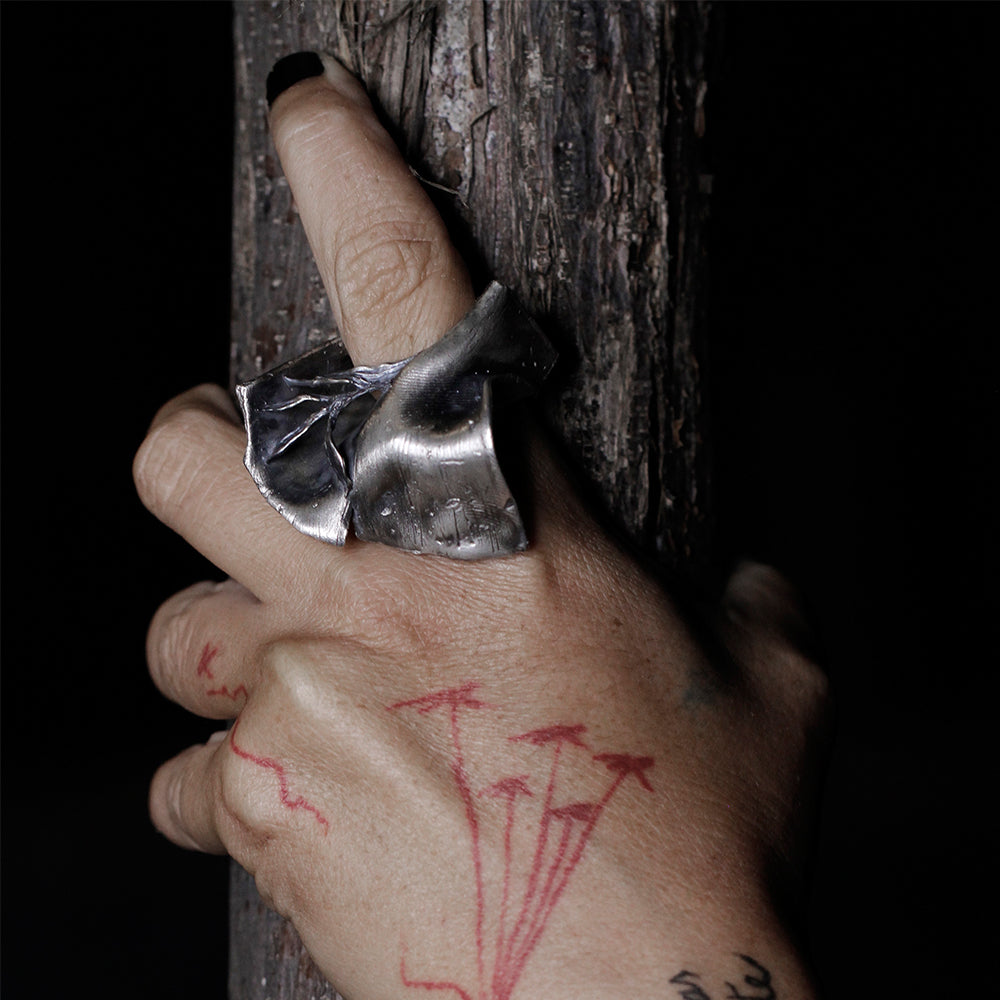 ANU SILVER RING