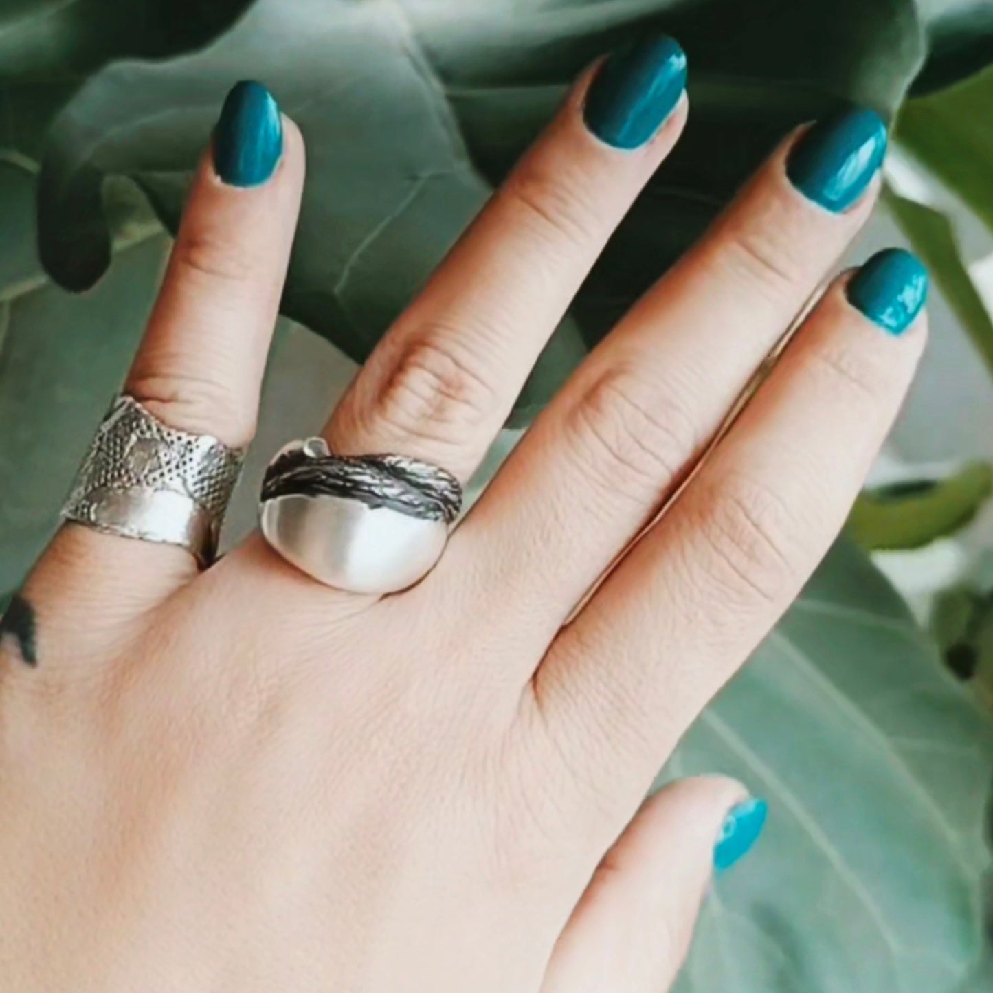 OLIVE WOOD SILVER RING
