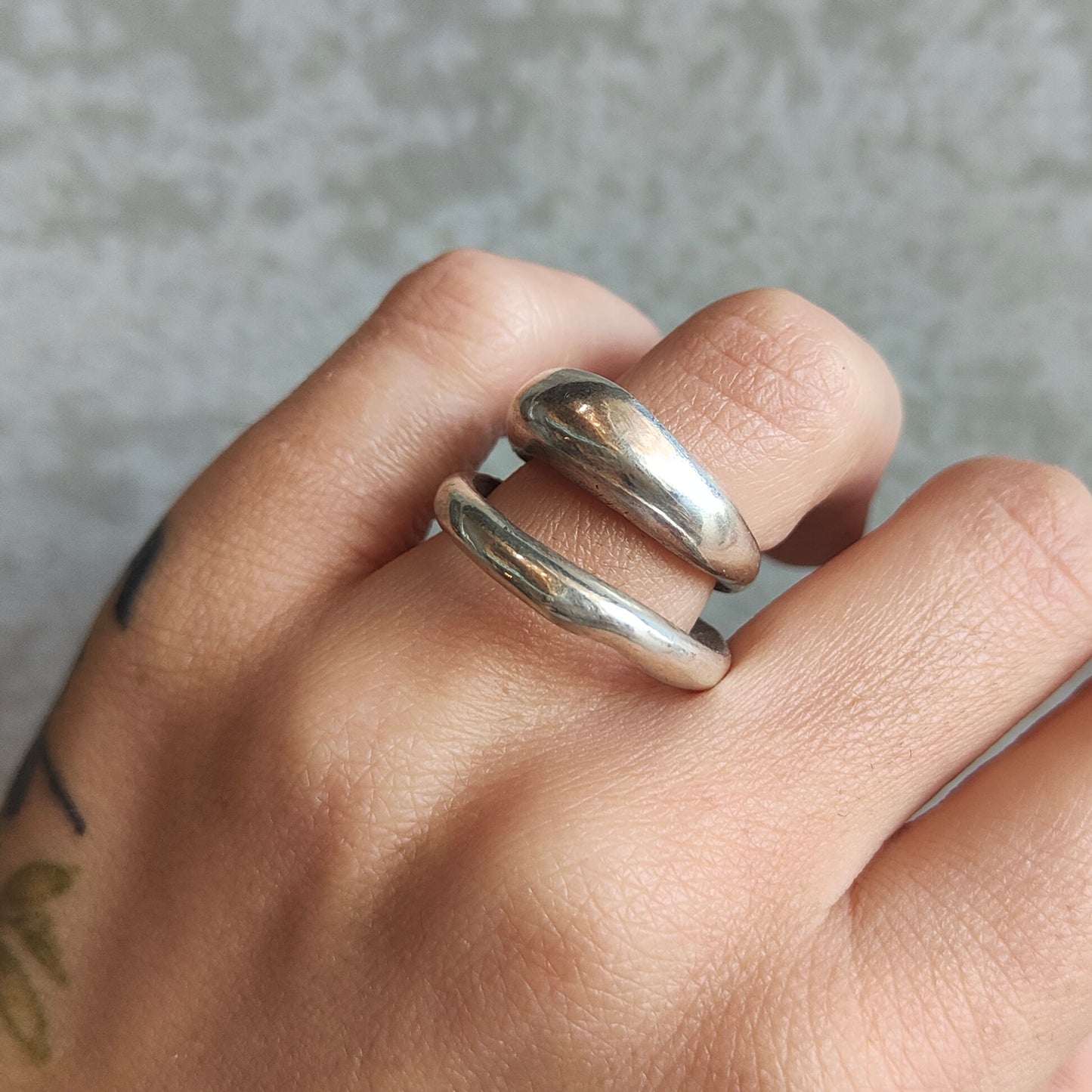 DOUBLE BAND SILVER RING