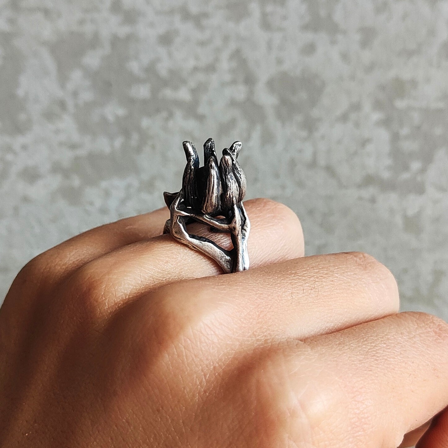 MYSTIC ROSE SILVER RING