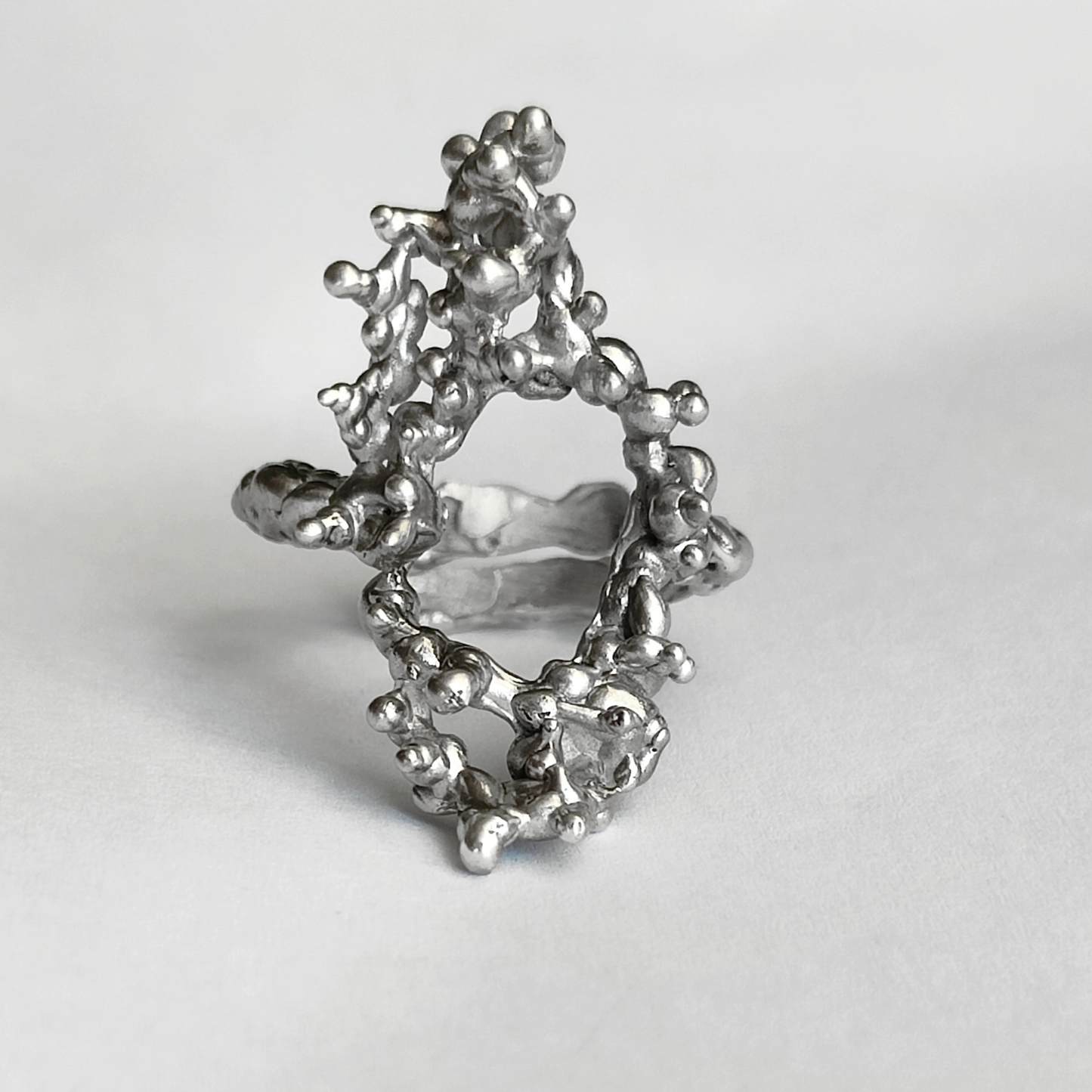 DEW CROWN SILVER RING