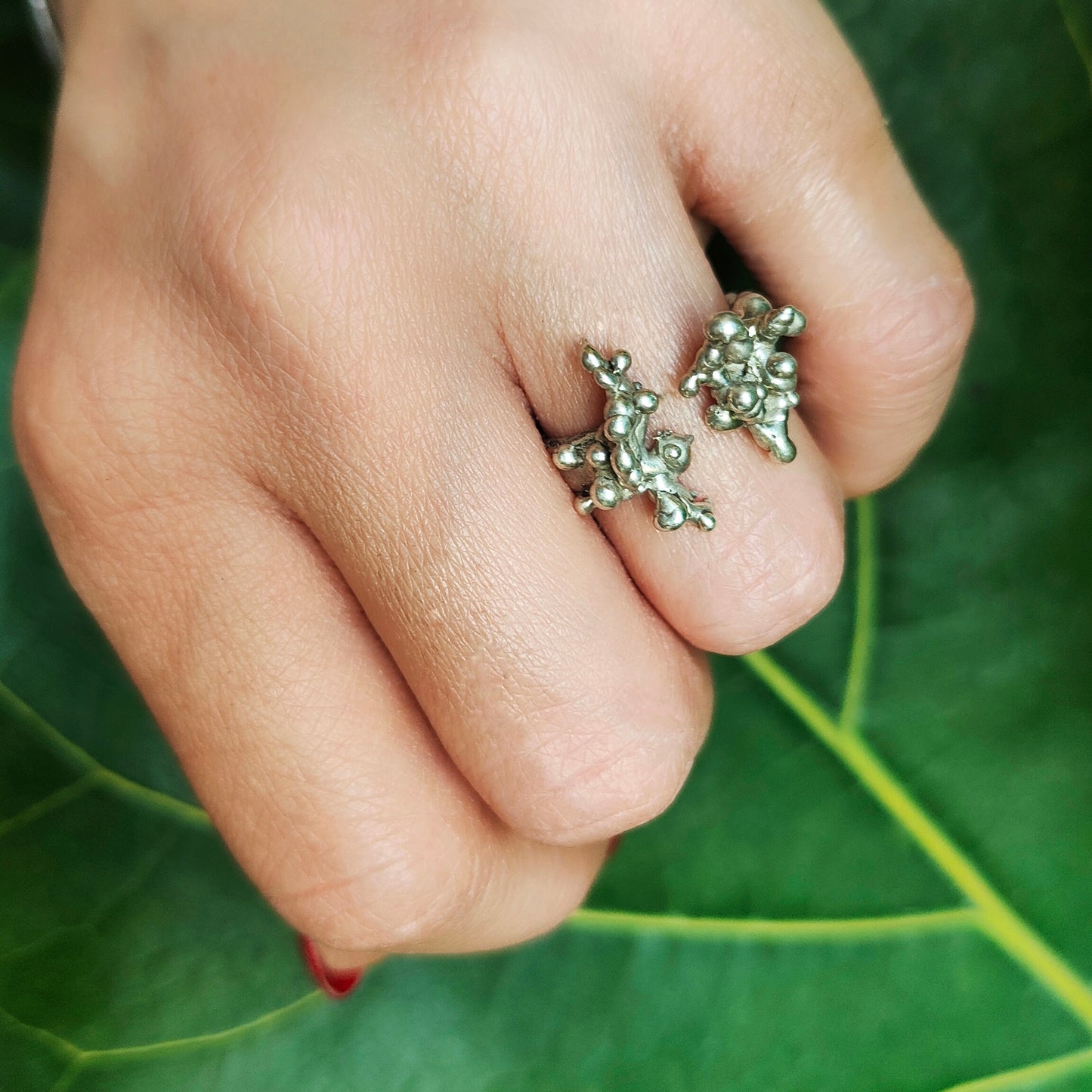 DEW BELT SILVER RING