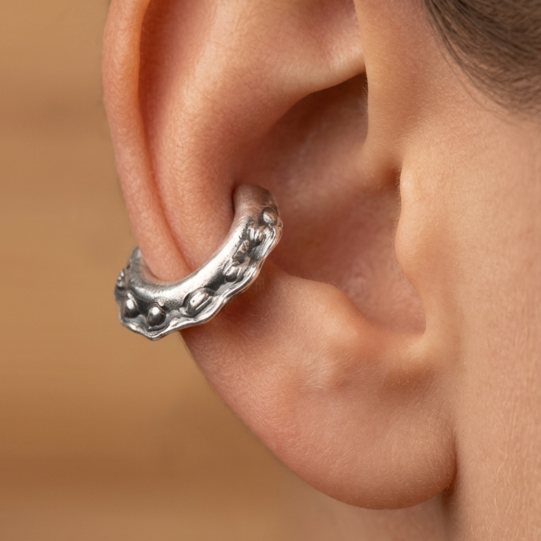 ONE-OFF SILVER PLATED EARCUFF 5