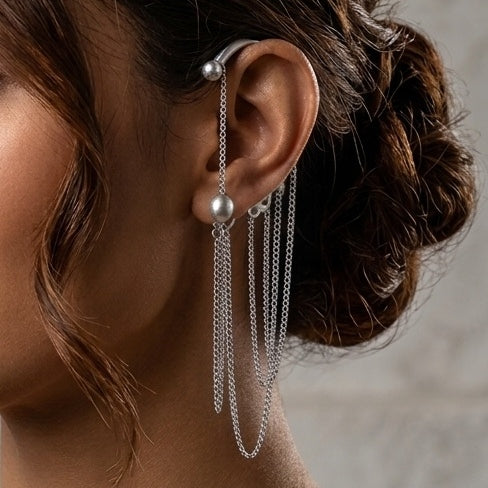 ONE-OFF SILVER PLATED EARCUFF