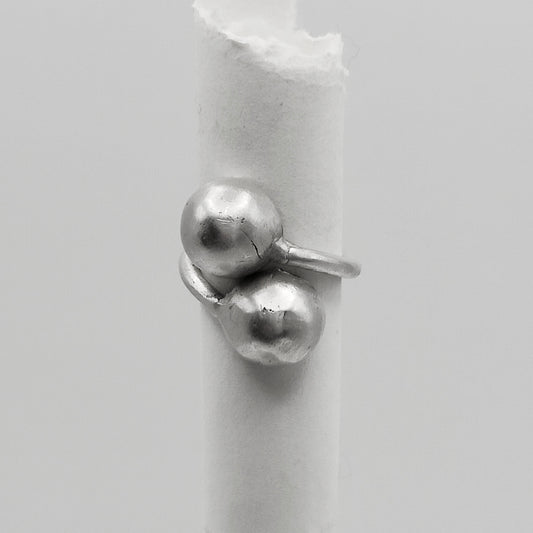 WRECKING BALL SILVER RING