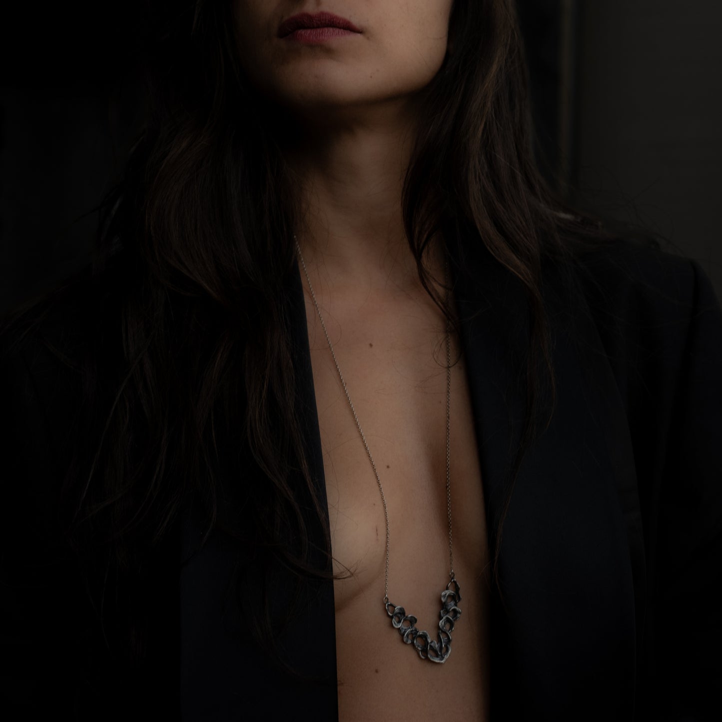 IRIS SILVER NECKLACE