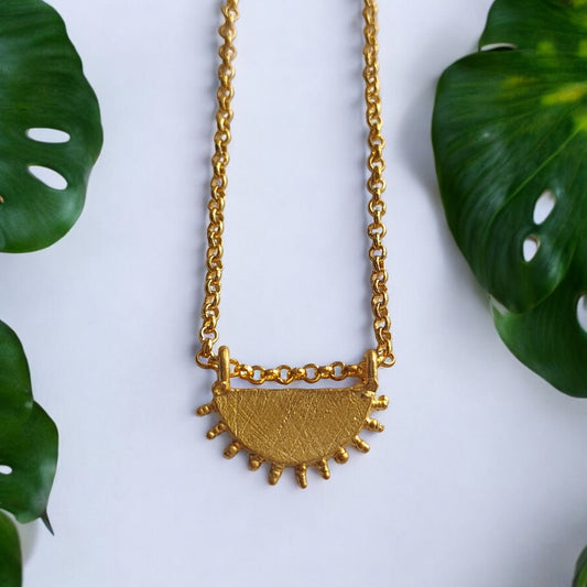 SUN SILVER NECKLACE