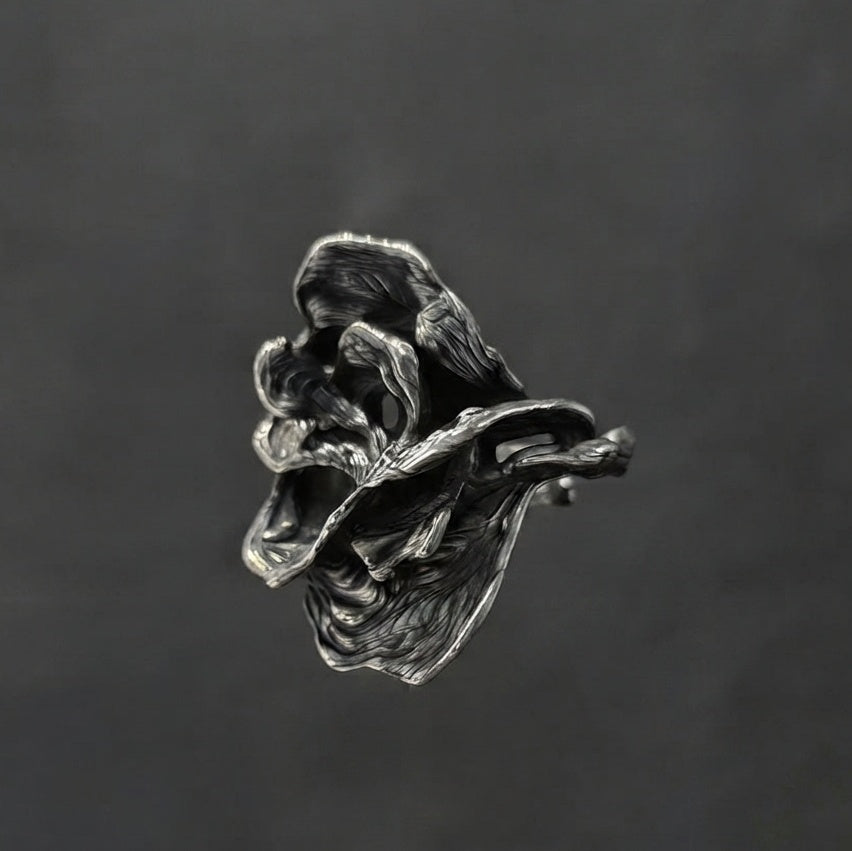 VIOLA SILVER RING
