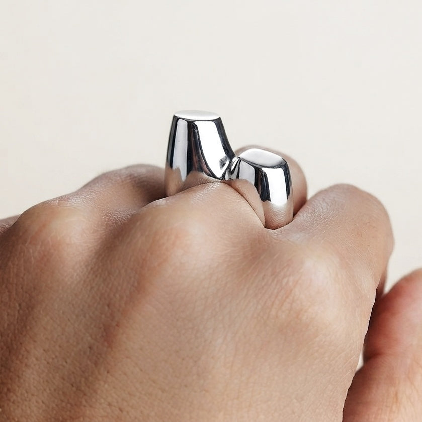 HIPS SILVER RING