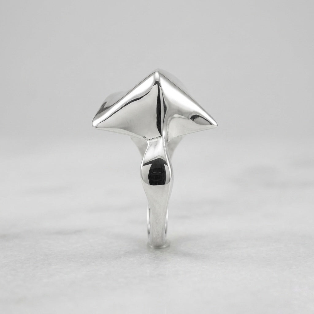 Manta Silver Ring