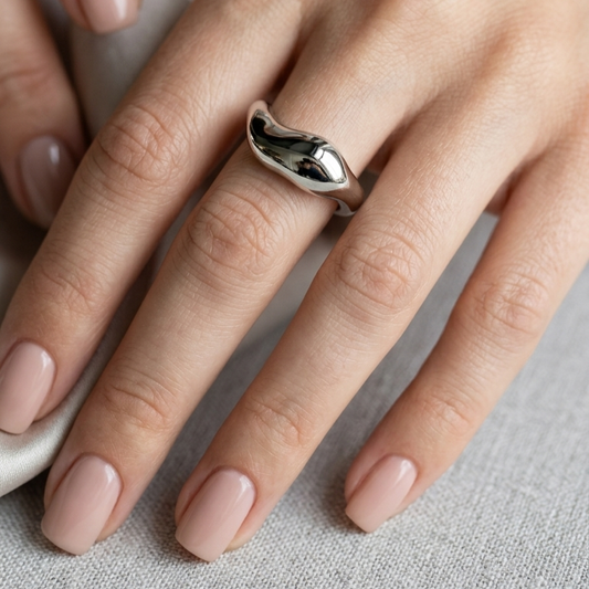ONE-OFF SILVER PLATED RING 12