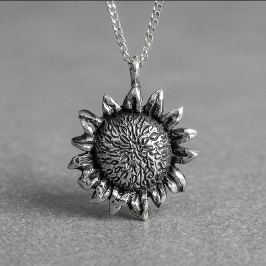 SUNFLOWER SILVER NECKLACE