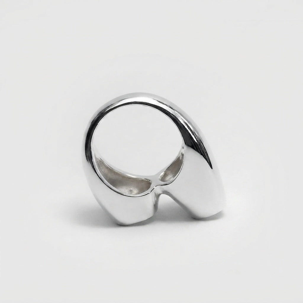 HIPS SILVER RING