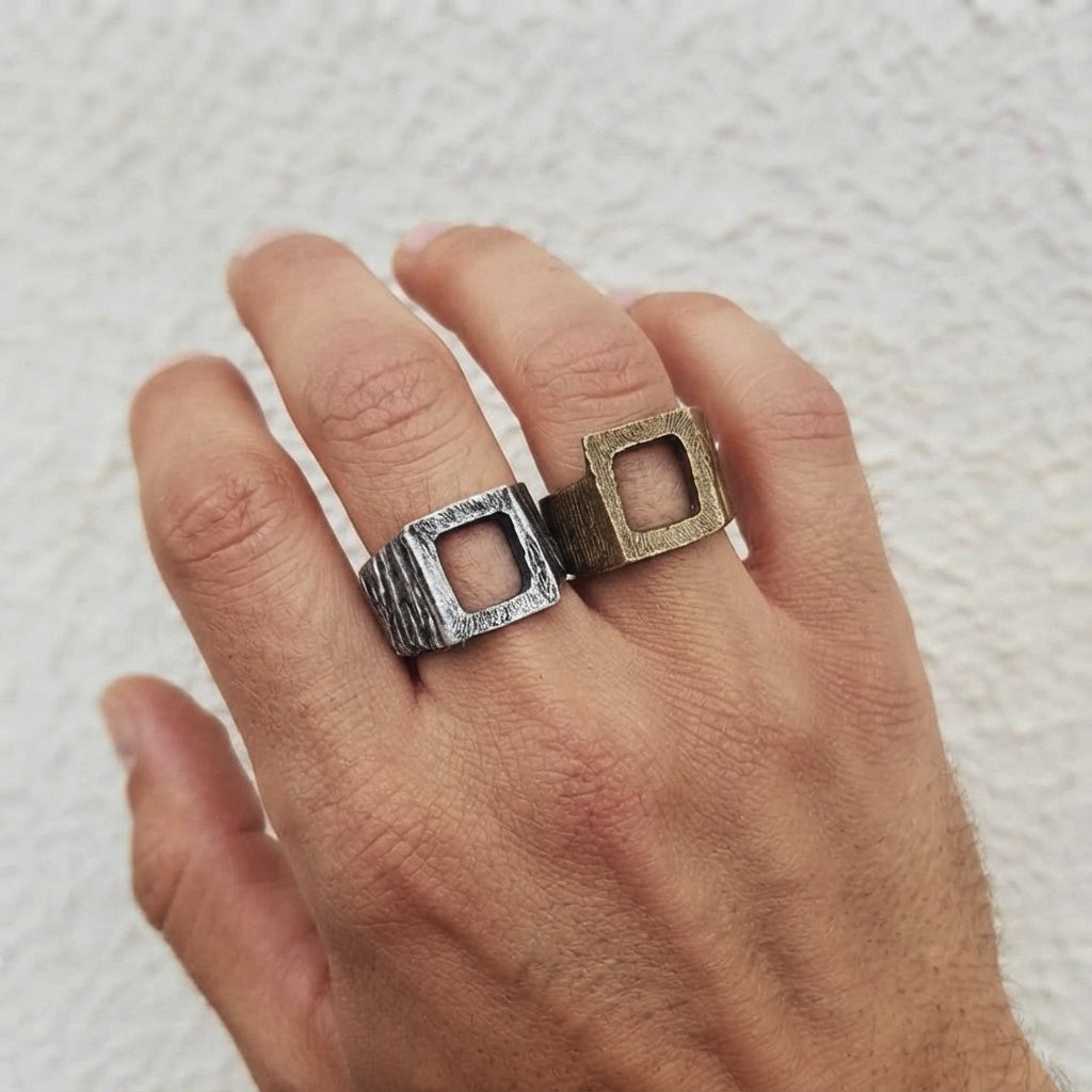 WINDOW SILVER RING
